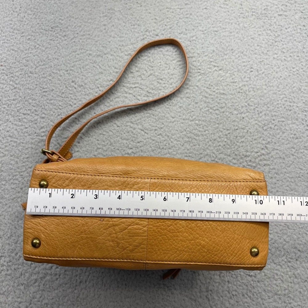 American Leather Co. warm tan leather shade Holton Crossbody Handbag Purse Bag - Picture 4 of 15